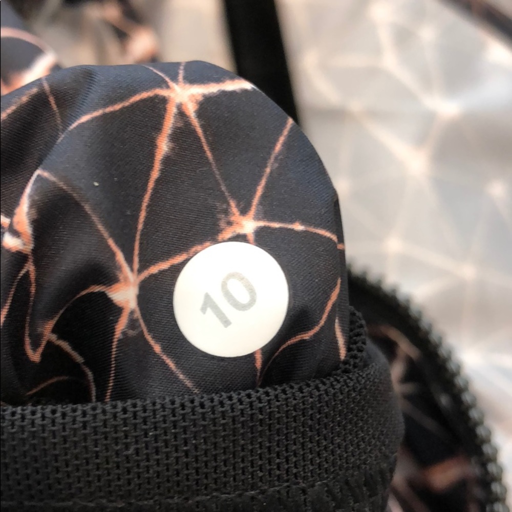 Lululemon Patterned Jacket - image 4